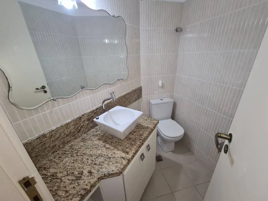 Foto 5 de Apartamento com 4 Quartos à venda, 180m² em Treze de Julho, Aracaju