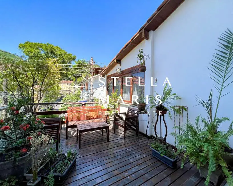 Foto 1 de Casa com 4 Quartos para alugar, 285m² em Humaitá, Rio de Janeiro