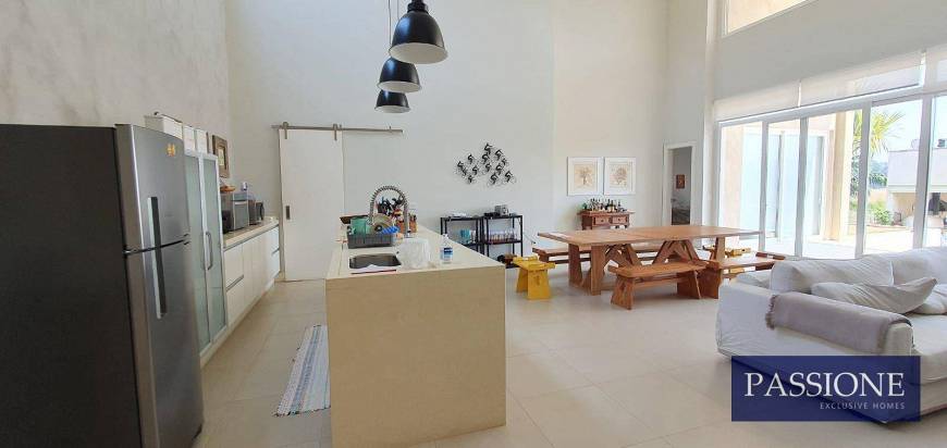 Foto 4 de Casa de Condomínio com 4 Quartos à venda, 280m² em Bairro Canedos, Piracaia