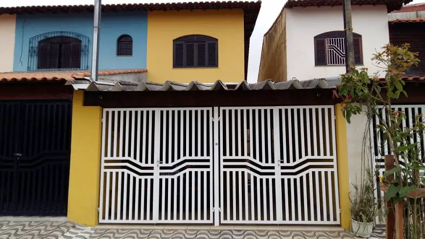 Foto 1 de Sobrado com 2 Quartos à venda, 96m² em Vila Figueira, Suzano