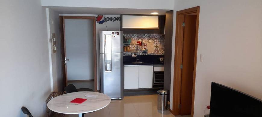 Foto 2 de Apartamento com 1 Quarto à venda, 49m² em Pituba, Salvador
