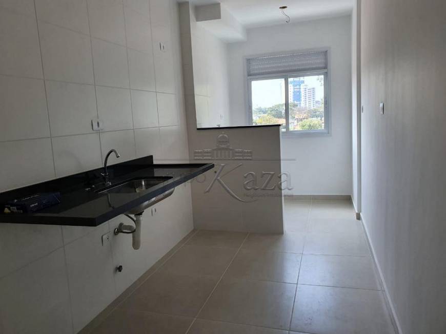 Foto 3 de Apartamento com 2 Quartos à venda, 64m² em Parque Industrial, São José dos Campos