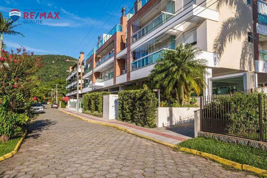 Foto 4 de Apartamento com 2 Quartos à venda, 79m² em Ponta das Canas, Florianópolis