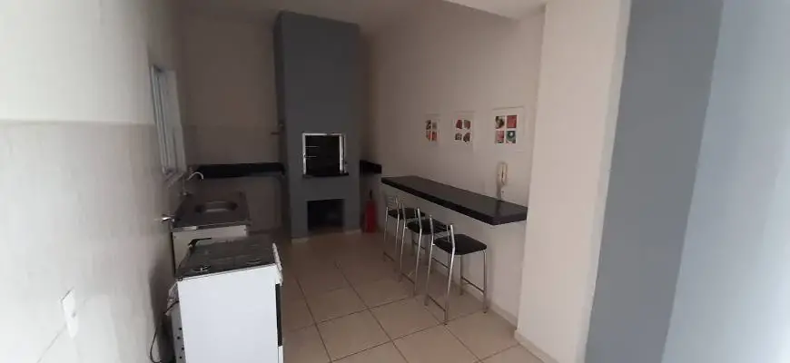 Foto 3 de Apartamento com 2 Quartos para alugar, 64m² em Vila Nova, Joinville