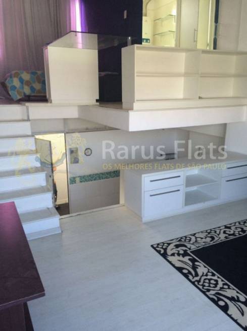 Foto 2 de Flat com 1 Quarto para alugar, 70m² em Morumbi, São Paulo