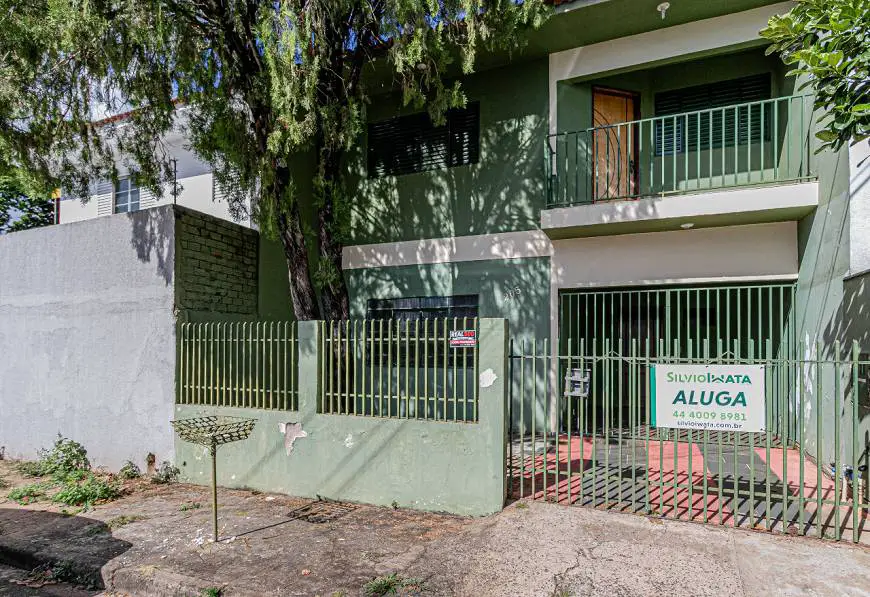 Foto 1 de Sobrado com 3 Quartos para alugar, 129m² em Jardim Liberdade, Maringá