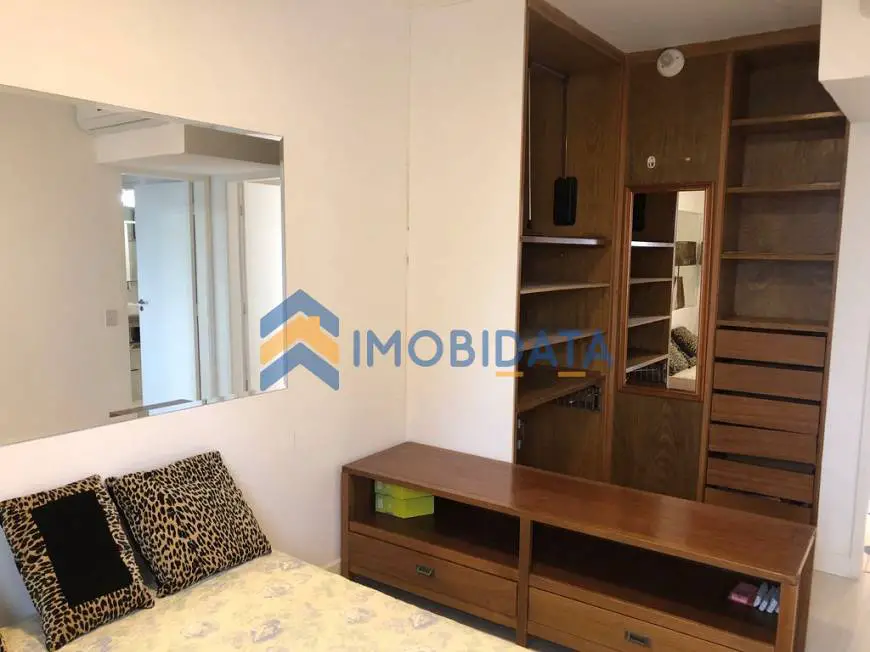 Foto 4 de Apartamento com 1 Quarto para alugar, 150m² em Vila Nova Conceição, São Paulo