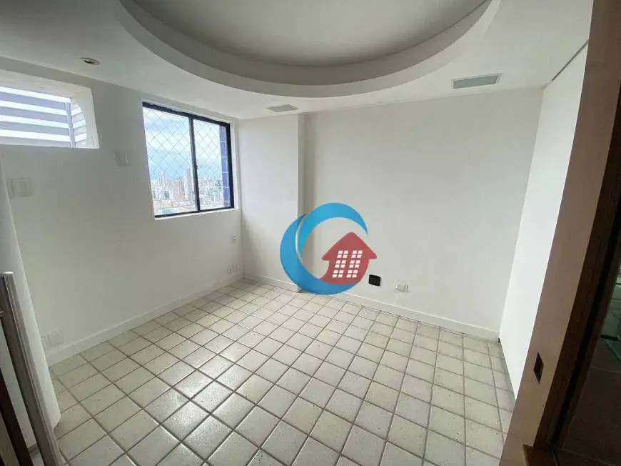 Foto 3 de Apartamento com 3 Quartos para alugar, 130m² em Espinheiro, Recife