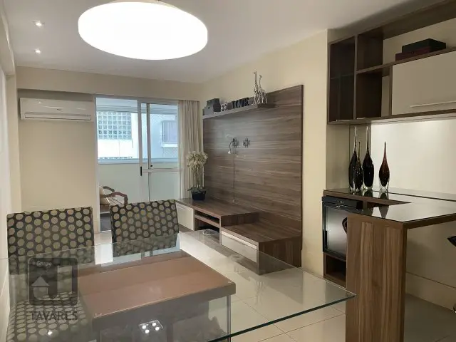 Foto 2 de Apartamento com 3 Quartos para alugar, 100m² em Jardim Botânico, Rio de Janeiro