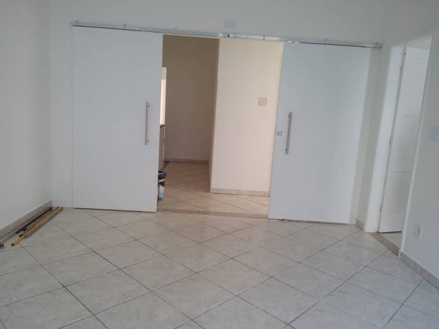 Foto 1 de Apartamento com 2 Quartos para alugar, 101m² em Centro, Niterói