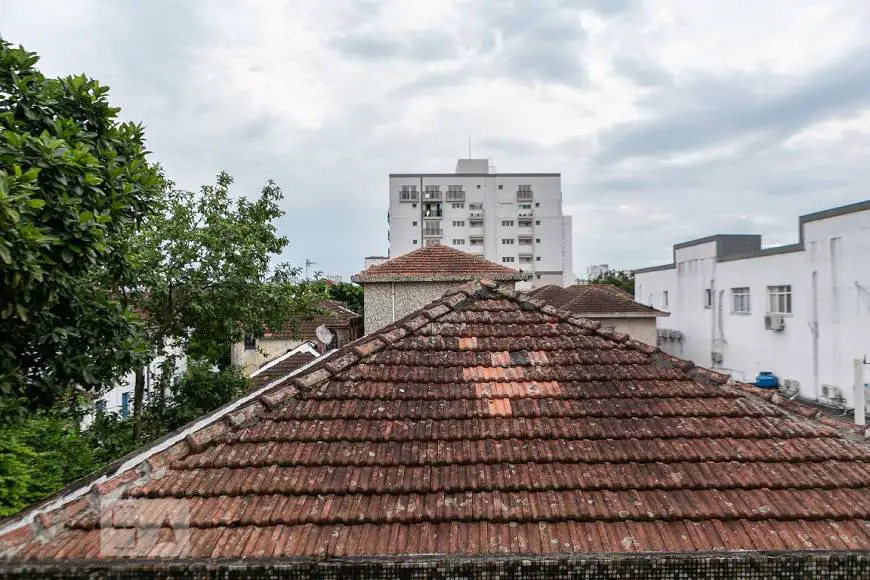 Foto 4 de Apartamento com 2 Quartos para alugar, 77m² em Macuco, Santos
