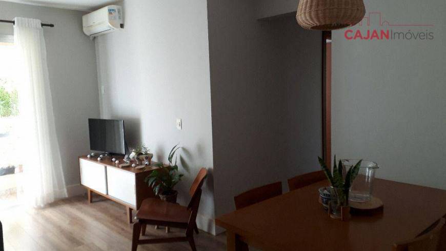 Foto 1 de Apartamento com 3 Quartos à venda, 69m² em Jardim Carvalho, Porto Alegre