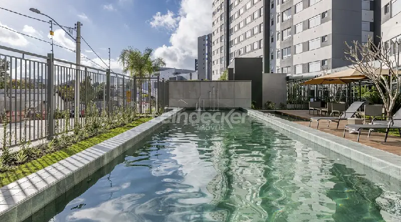 Foto 2 de Apartamento com 3 Quartos para alugar, 67m² em Teresópolis, Porto Alegre