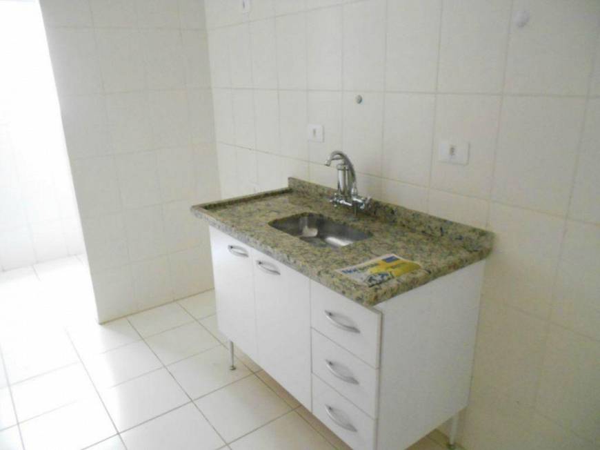 Foto 4 de Apartamento com 3 Quartos para alugar, 69m² em Vila Dos Remedios, São Paulo