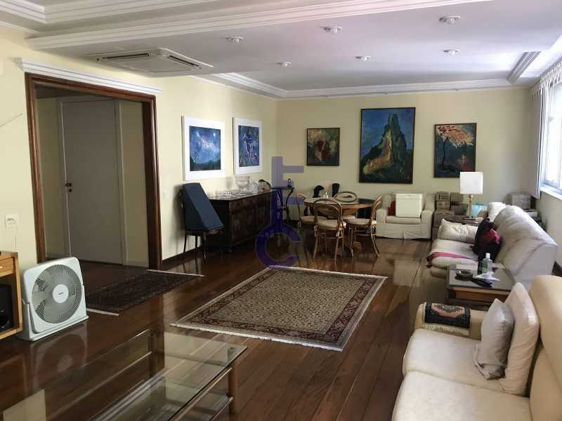 Foto 1 de Apartamento com 4 Quartos para alugar, 240m² em Tijuca, Rio de Janeiro