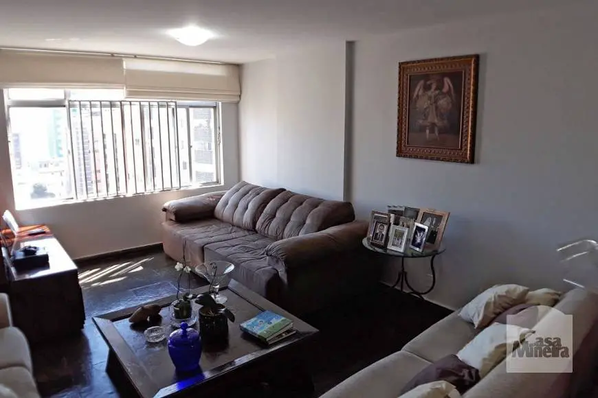 Foto 2 de Apartamento com 4 Quartos à venda, 190m² em Vila Paris, Belo Horizonte
