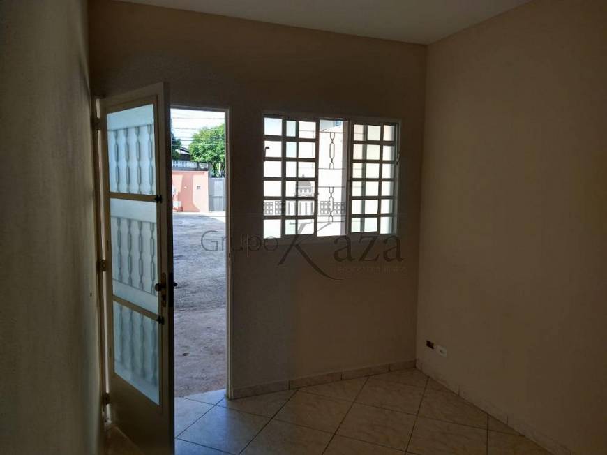 Foto 1 de Casa com 2 Quartos para alugar, 48m² em Residencial União, São José dos Campos