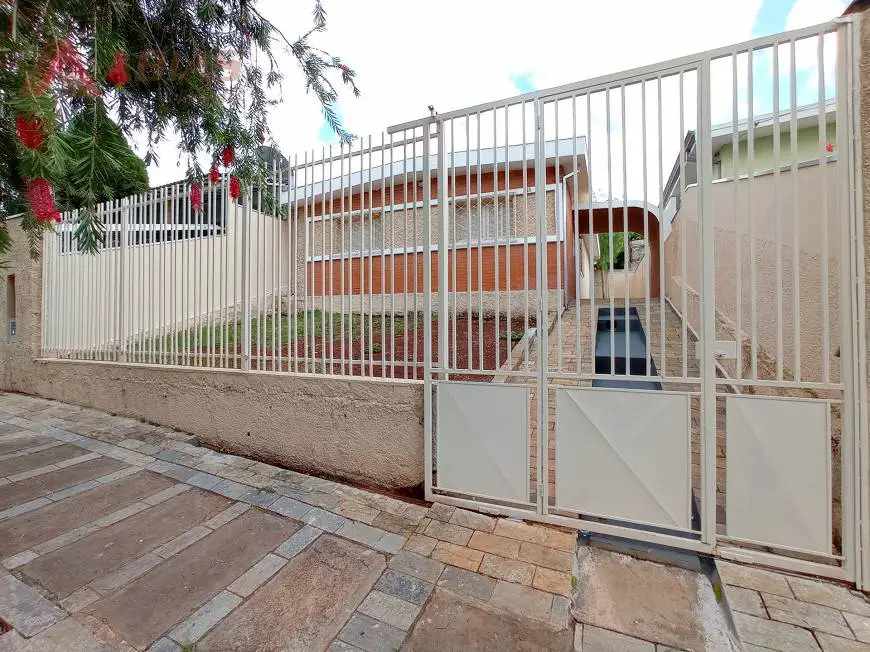 Foto 1 de Casa com 3 Quartos para alugar, 120m² em Jardim Santa Paula, São Carlos
