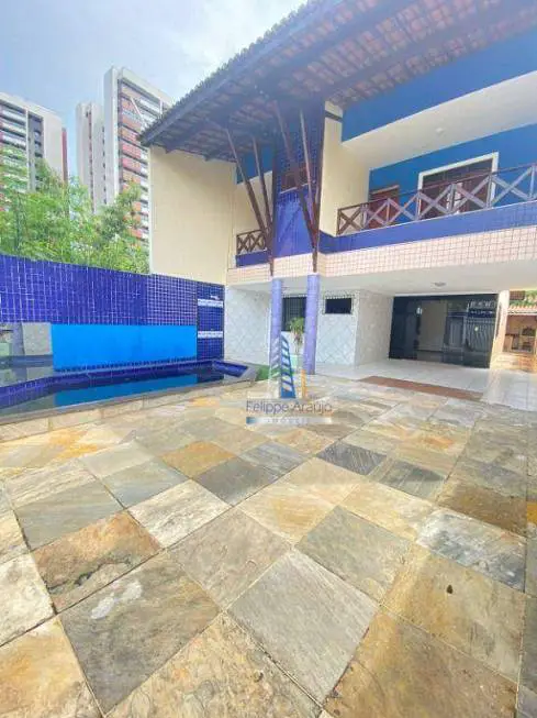 Foto 1 de Casa com 4 Quartos à venda, 204m² em Engenheiro Luciano Cavalcante, Fortaleza