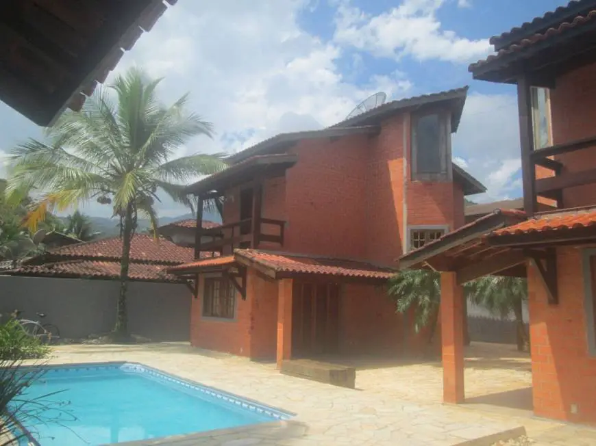 Foto 1 de Casa com 4 Quartos à venda, 400m² em Praia de Juquehy, São Sebastião