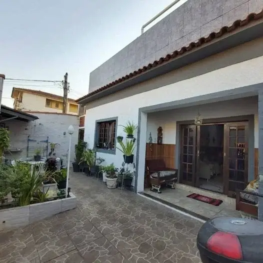 Foto 1 de Casa com 4 Quartos à venda, 300m² em Quintino Bocaiúva, Rio de Janeiro