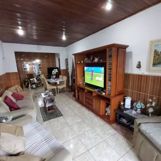Foto 2 de Casa com 4 Quartos à venda, 300m² em Quintino Bocaiúva, Rio de Janeiro