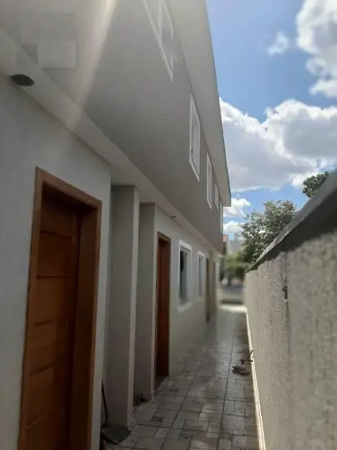 Foto 2 de Casa de Condomínio com 2 Quartos à venda, 70m² em Penha, São Paulo