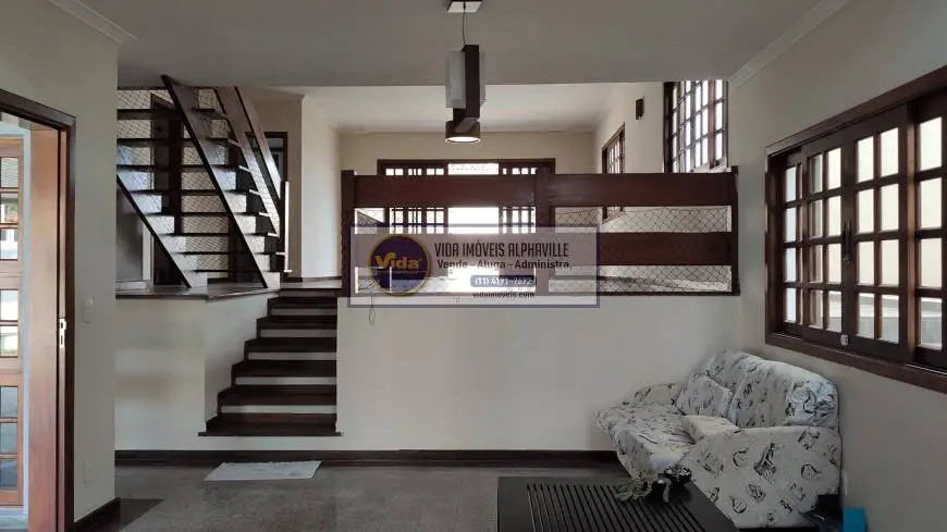 Foto 4 de Casa de Condomínio com 4 Quartos para alugar, 286m² em Residencial Nove-Alphaville, Santana de Parnaíba
