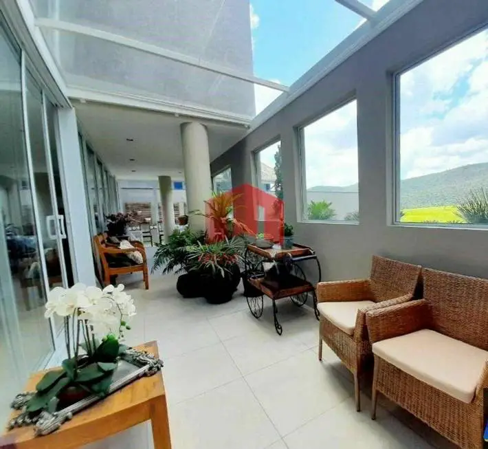 Foto 2 de Sobrado com 5 Quartos para alugar, 565m² em Vila Santista, Atibaia