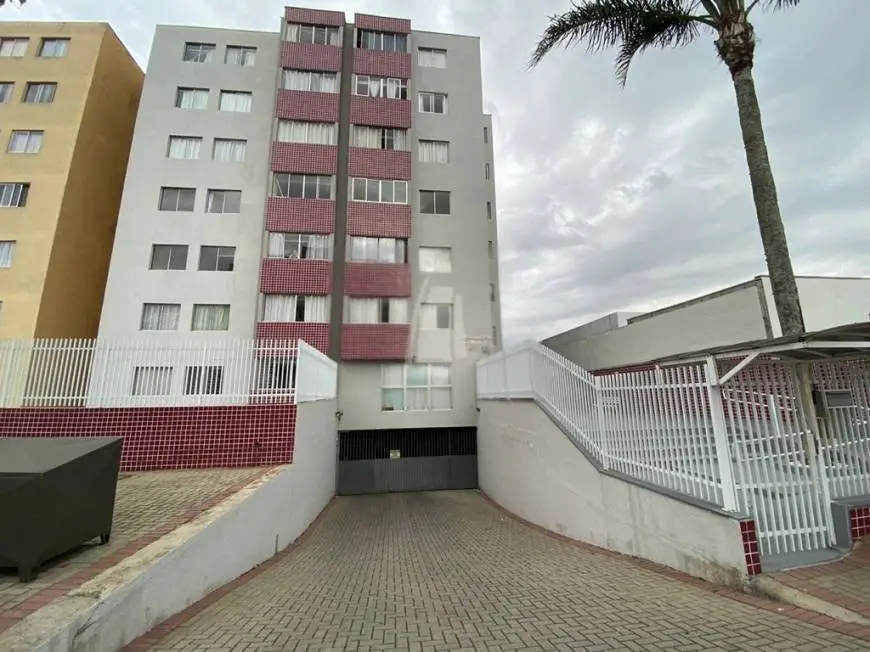 Foto 1 de Apartamento com 2 Quartos para alugar, 73m² em Pinheirinho, Curitiba