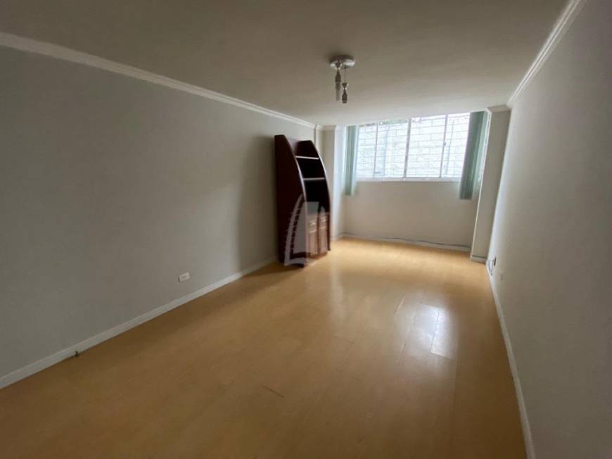 Foto 2 de Apartamento com 2 Quartos para alugar, 73m² em Pinheirinho, Curitiba