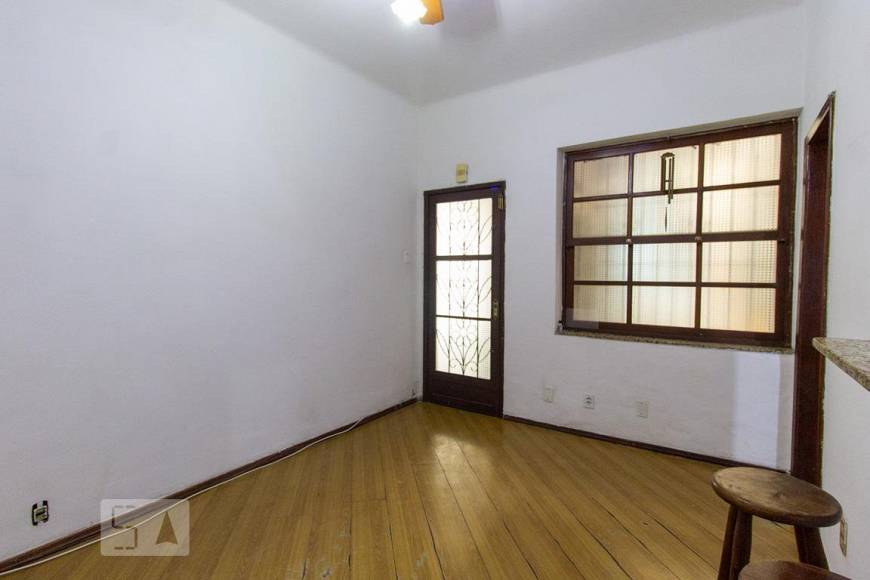 Foto 3 de Apartamento com 3 Quartos para alugar, 60m² em Glória, Rio de Janeiro