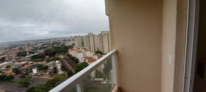 Foto 1 de Apartamento com 3 Quartos para alugar, 110m² em Olinda, Uberaba