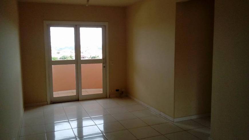 Foto 1 de Apartamento com 3 Quartos para alugar, 78m² em Olinda, Uberaba