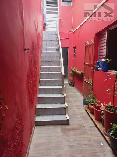 Foto 1 de Casa com 1 Quarto para alugar, 50m² em Taboão, São Bernardo do Campo