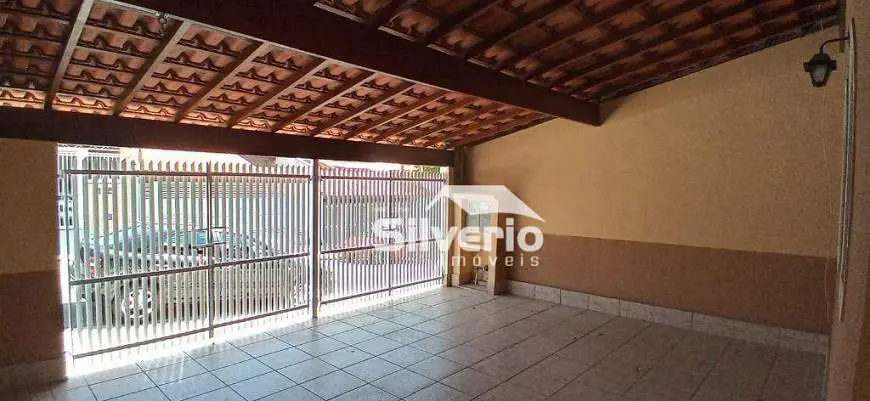Foto 1 de Casa com 2 Quartos para alugar, 70m² em Jardim Sul, São José dos Campos