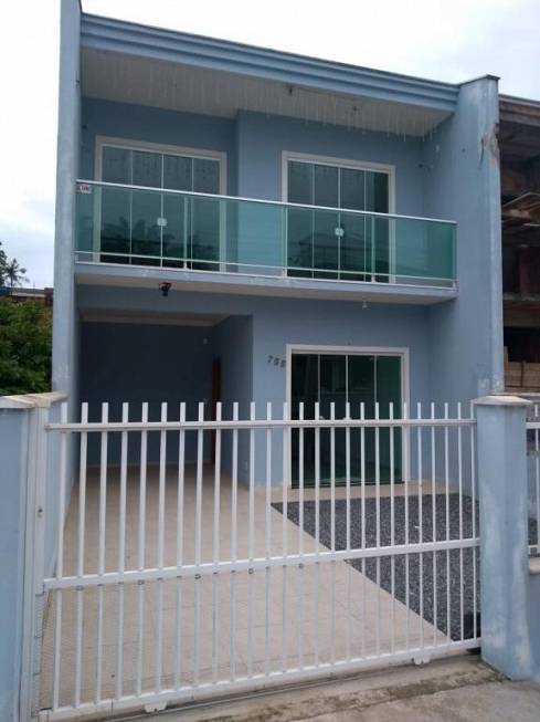 Foto 2 de Casa com 3 Quartos à venda, 113m² em João Costa, Joinville