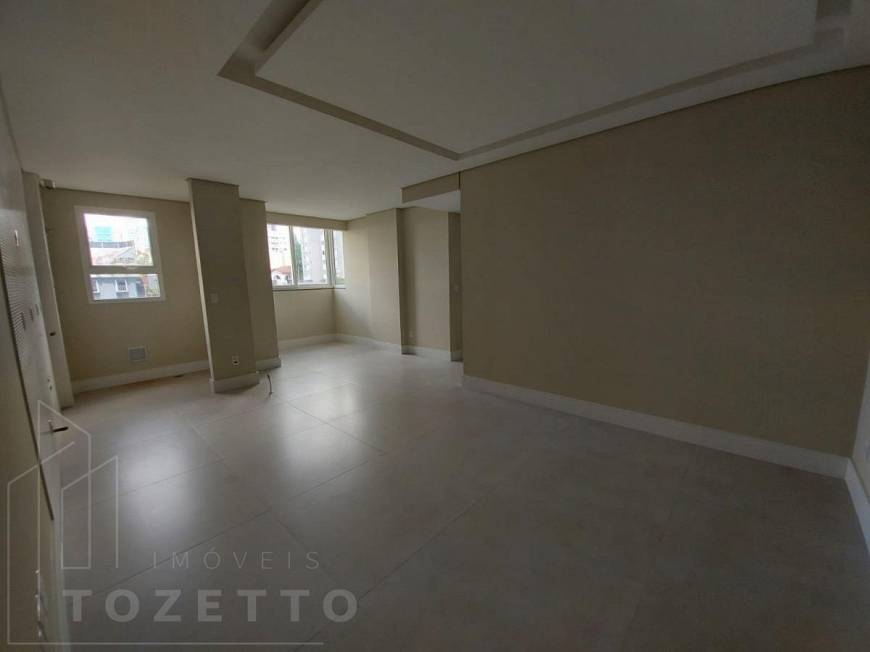 Foto 3 de Apartamento com 2 Quartos à venda, 91m² em Centro, Ponta Grossa