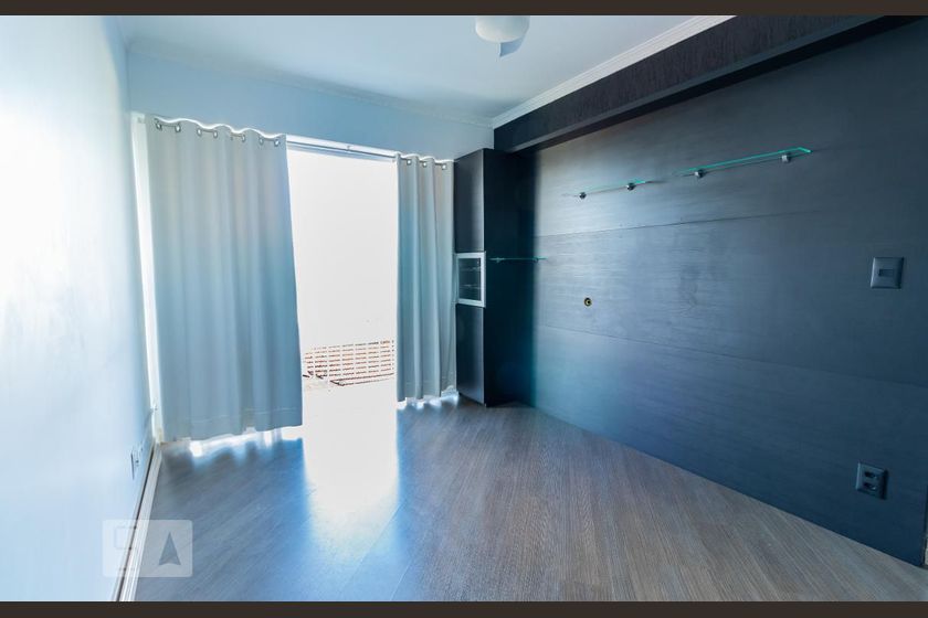 Foto 2 de Apartamento com 2 Quartos à venda, 53m² em Vila Romano, São Paulo
