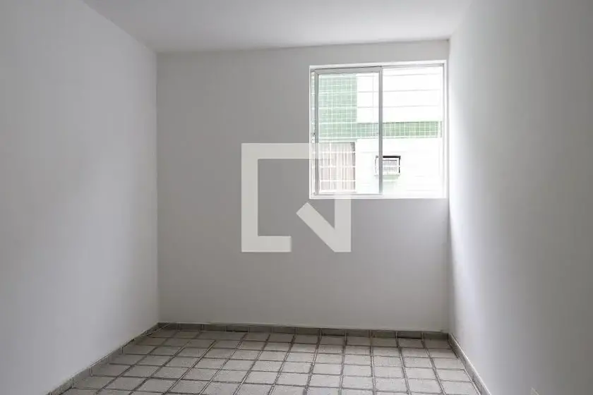 Foto 1 de Apartamento com 3 Quartos para alugar, 55m² em Boa Viagem, Recife