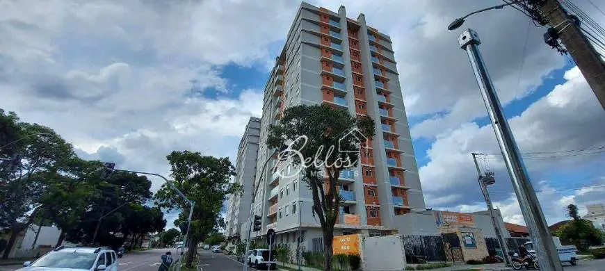 Foto 1 de Apartamento com 3 Quartos para alugar, 77m² em Capão Raso, Curitiba