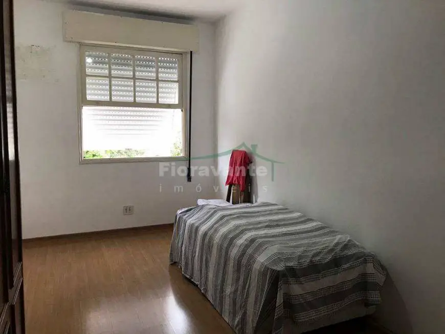 Foto 5 de Apartamento com 3 Quartos à venda, 98m² em Ponta da Praia, Santos