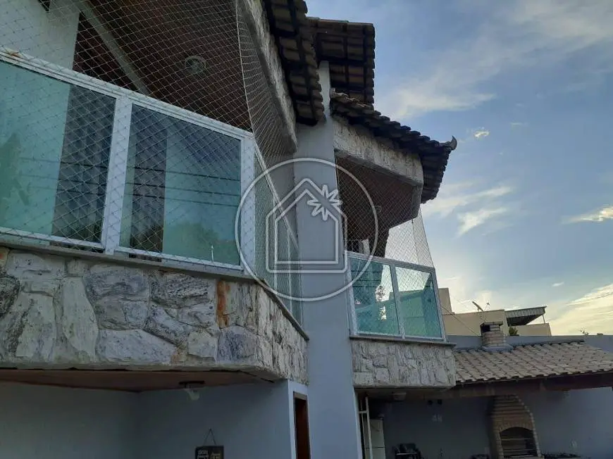 Foto 2 de Casa com 3 Quartos à venda, 174m² em Jardim Carioca, Rio de Janeiro