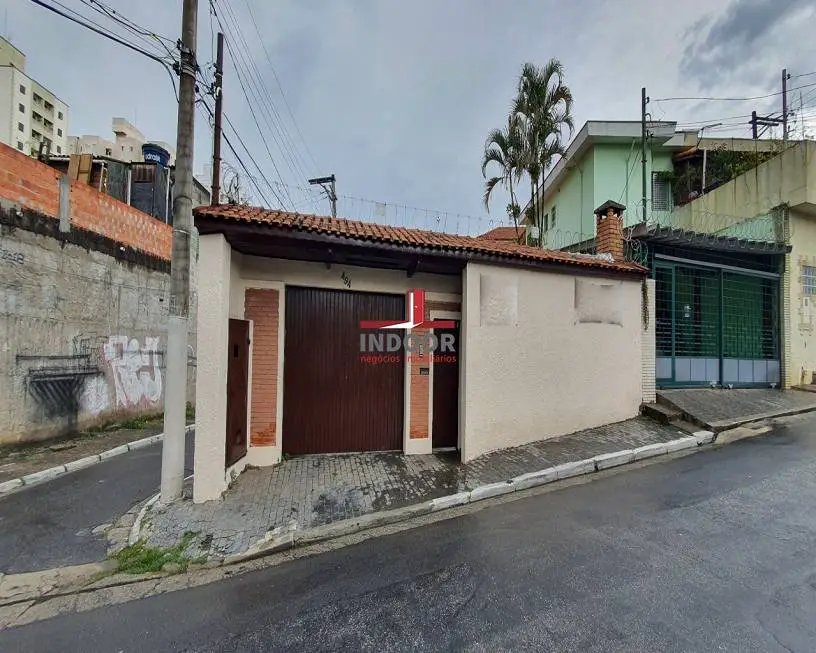 Foto 1 de Casa com 3 Quartos para alugar, 170m² em Vila Mazzei, São Paulo