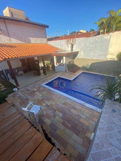 Foto 1 de Casa com 4 Quartos à venda, 250m² em Jardim Conceição, Campinas