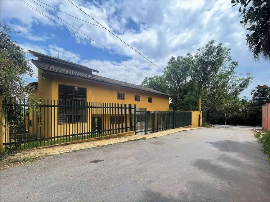 Foto 1 de Casa com 4 Quartos para alugar, 685m² em Nova Fazendinha, Carapicuíba