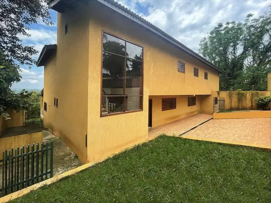Foto 4 de Casa com 4 Quartos para alugar, 685m² em Nova Fazendinha, Carapicuíba