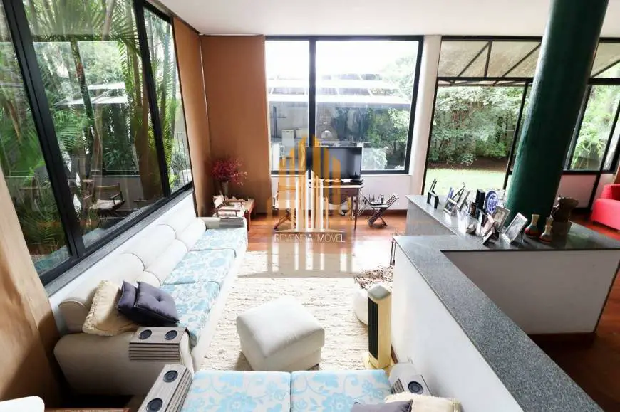 Foto 1 de Casa com 6 Quartos à venda, 601m² em Vila Ida, São Paulo