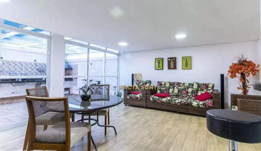 Foto 1 de Casa de Condomínio com 4 Quartos à venda, 291m² em Interlagos, São Paulo
