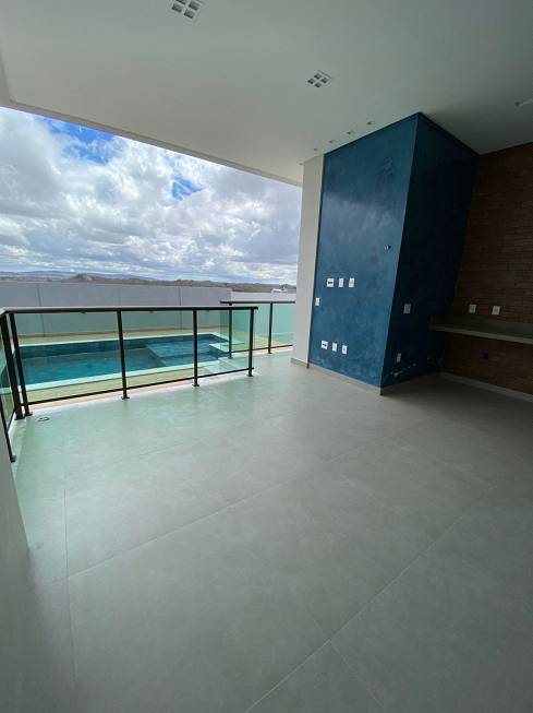 Foto 2 de Casa de Condomínio com 4 Quartos à venda, 250m² em Mirante, Campina Grande